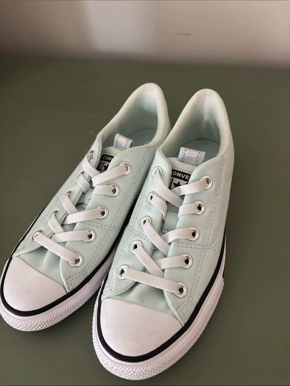 Converse Kids Low Top Sneakers in Mint Green